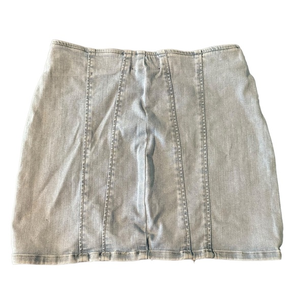 Free People We The Free Layla Denim Mini Skirt Blue Size 6 OB1655382 EUC - Picture 5 of 8
